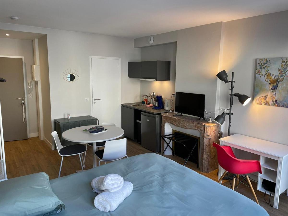 Chaleureux Studio * Neuf * Hypercentre * Wifi * Apartamento Orléans Exterior foto